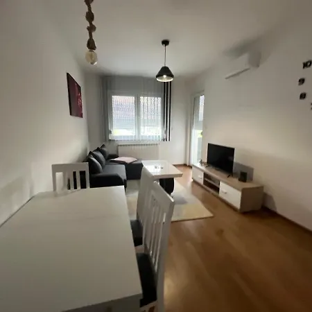 アパート Apartman Novi Borik